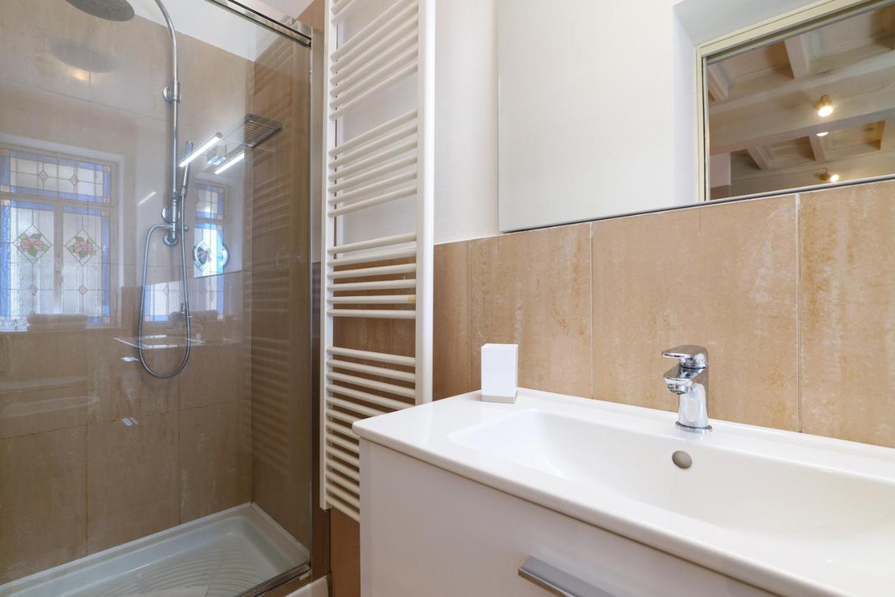 Contempora Apartments - Ampio Monolocale Medici 7 Milaan Buitenkant foto