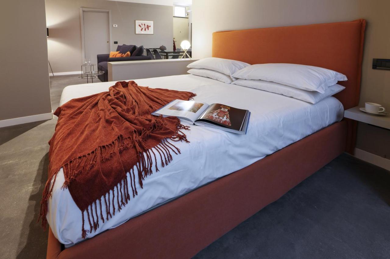 Contempora Apartments - Ampio Monolocale Medici 7 Milaan Buitenkant foto