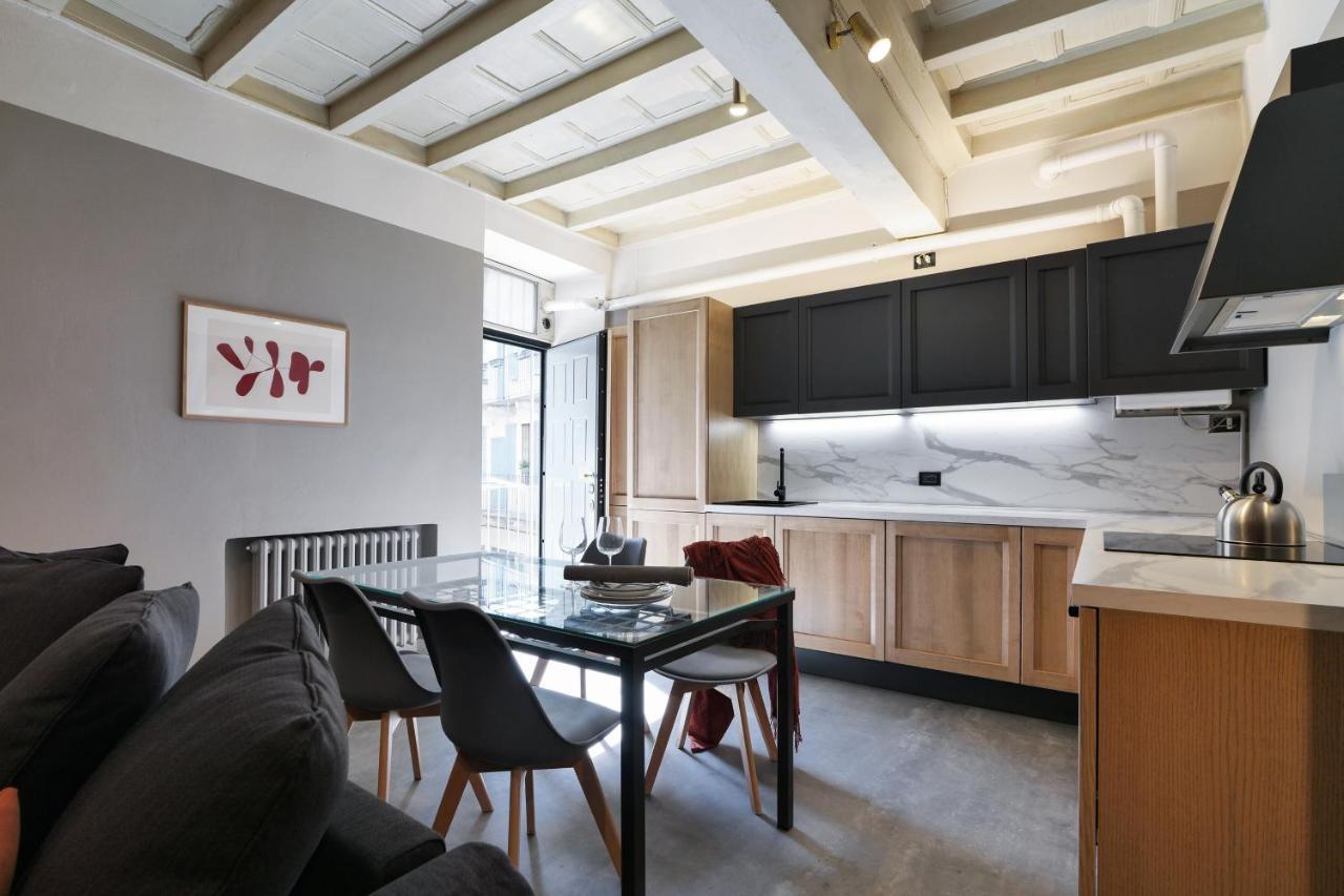 Contempora Apartments - Ampio Monolocale Medici 7 Milaan Buitenkant foto