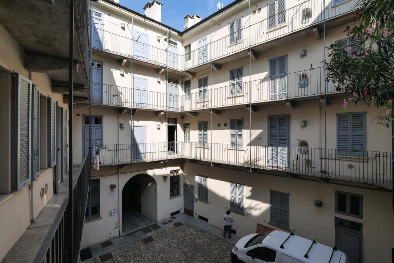 Contempora Apartments - Ampio Monolocale Medici 7 Milaan Buitenkant foto
